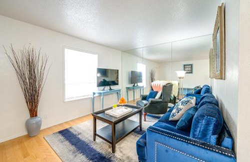 Knox - Henderson Apartment | Dallas Vacation Rental Condo with Community Pool!