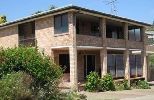 Dalmeny Apartment | Dalmeny Shores 2 Bedroom Upstairs Unit