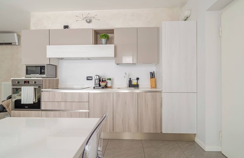 Dalmine Apartment | Dalmine Luxury Suite 10 minutes from Bergamo