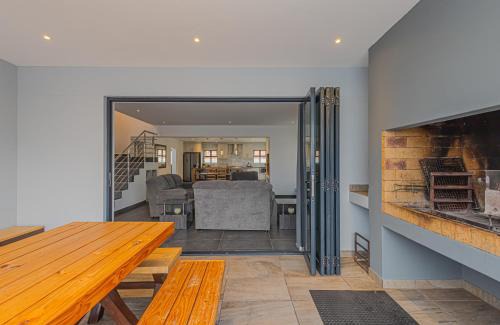 Calypso Beach House | Dalton's Langebaan