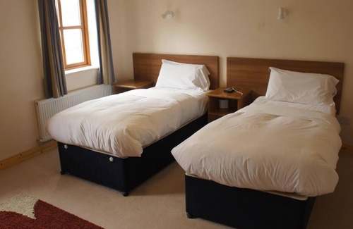 Donore Hotel | Dalys Inn