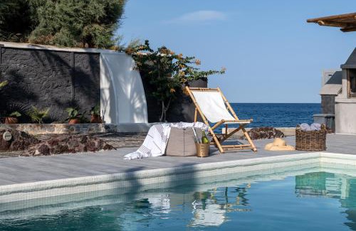 Agia Paraskevi Villa | Damma Beachfront Luxury Villa