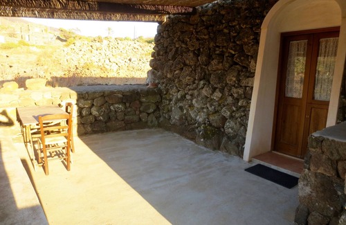 Pantelleria Villa | Dammuso OCRA