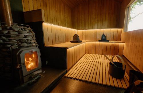 West Tanfield Other | Damselfy Riverdale Yorkshire