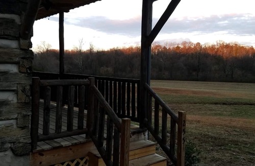 Madison Cabin | Dan River Cabin Madison, NC