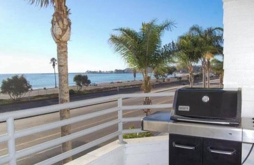 Capistrano Beach Condo | Dana Point Beach front condo with balcony