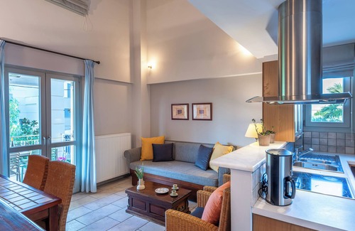 Longos Apartment | DANAE large split-level apartment (78m² for 2-8 people)