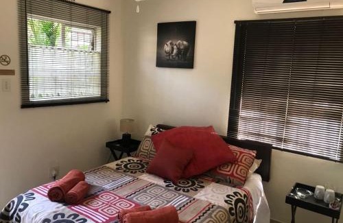 Phalaborwa Apartment | Danamara Garden Studios
