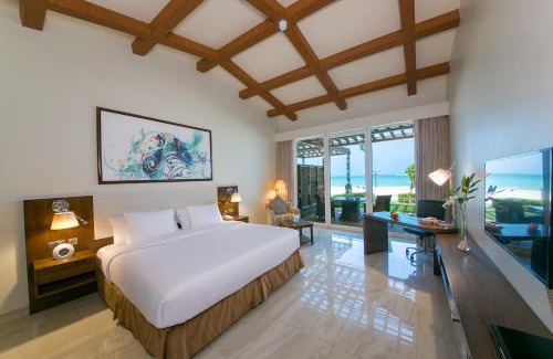 Jebel Dhanna Resort | Danat Jebel Dhanna Resort