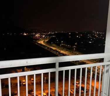 Bandar Puncak Alam Apartment | Danau Homestay