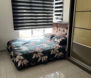 Bandar Puncak Alam Apartment | Danau Homestay