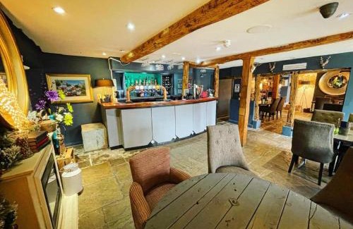 Honiley Hotel | Dancenter Birmingham Airport near NEC