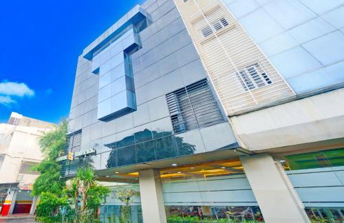 Tanjung Duren Utara Hotel | Dancenter Tanjung Duren Near Mall Citraland Formerly Suba Hotel