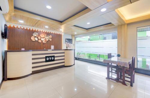 Tanjung Duren Utara Hotel | Dancenter Tanjung Duren Near Mall Citraland Formerly Suba Hotel