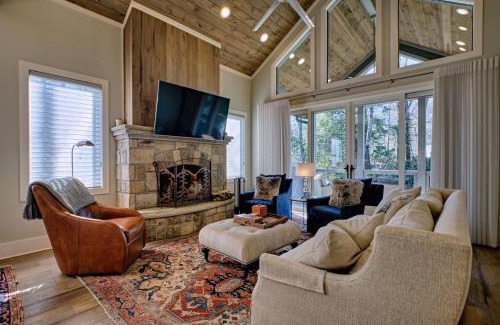 Highlands House | Dancing Bear Walk to Town