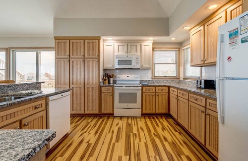 Carolina Dunes House | Dancing Dolphin | 240 ft from the beach | Private Pool, Hot Tub, Dog Friendly | Duck