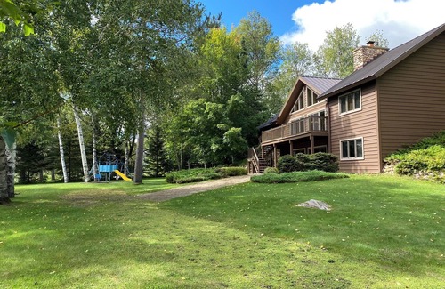 Presque Isle House | Dancing Loon Hideaway at Turtle Lake