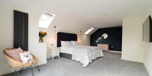 Carlisle House | Dandelion Cottage