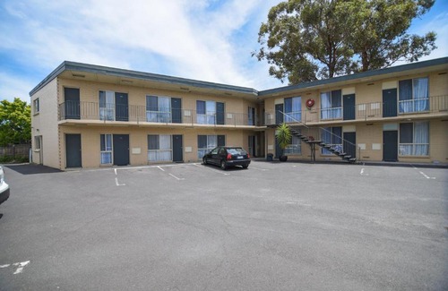 Dandenong Hotel | Dandenong Motel