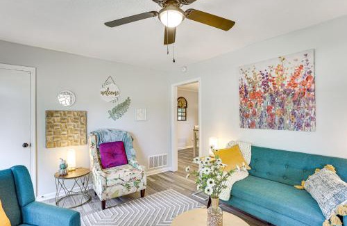 Henderson House | Dandys Getaway with Fire Pit and Yard in Henderson