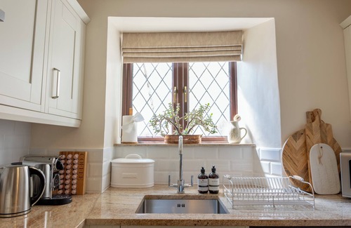 Chapel en le Frith Cottage | Danes Cottage