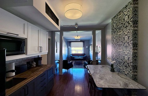Riverdale Apartment | Danforth Hotel Suite #3 - Two Bedroom Suite at Broadview & Danforth