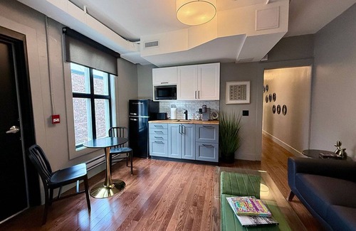 Riverdale House | Danforth Hotel Suite #4 - Two Bedroom Suite