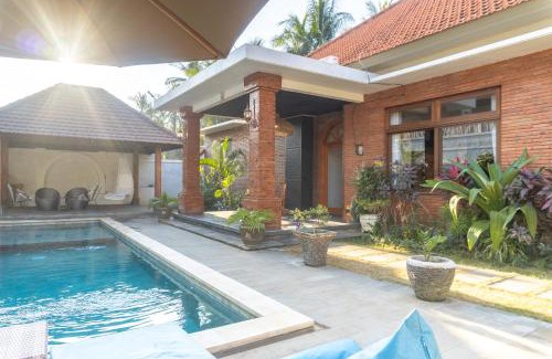 Penuktukan Villa | Dani Private Villa - 2BR Private Pool Villa in Tejakula North Bali