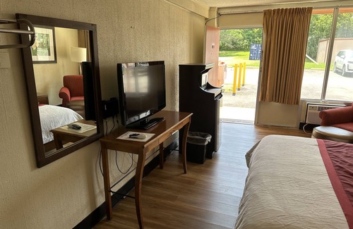 Coal Run Village Hotel | Daniel Boone Motor Inn