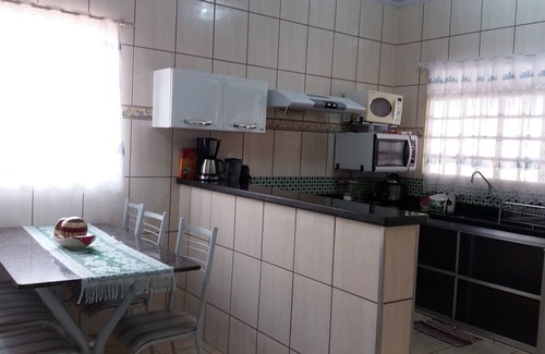 Olimpia House | DANIEL SEASON HOUSE- 3 minutes from the park, pool, air, Wi-Fi, billiards and TV.