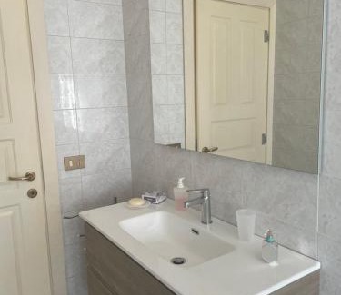 Nichelino Apartment | Daniela; vacanza e/o lavoro