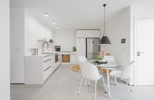 Caesarea Bed & Breakfast | Danielle boutique suite