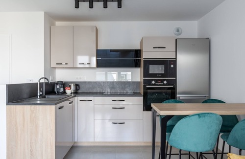 Chessy Apartment | Dans le Pré by Plaza