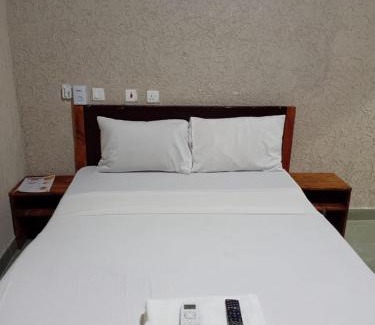 Accra House | Danson Lodge Guest House