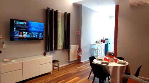 Bari City Centre Apartment | Dante 110 Suite Apartment