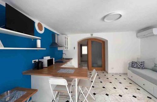 Levanto Apartment | Dantis Domus at the beach