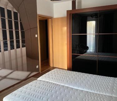 Vizafogo Apartment | Danube Terrace Apartment with 2 Bedroom and Private Parking