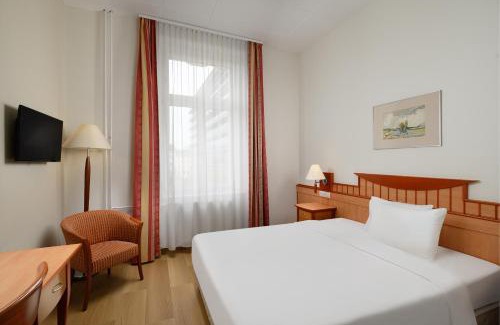 Gyor Hotel | Danubius Hotel Raba