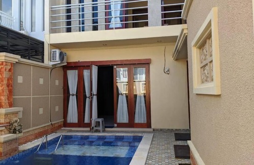 Senggigi Villa | Danz Villa Senggigi - 2BR Private Pool