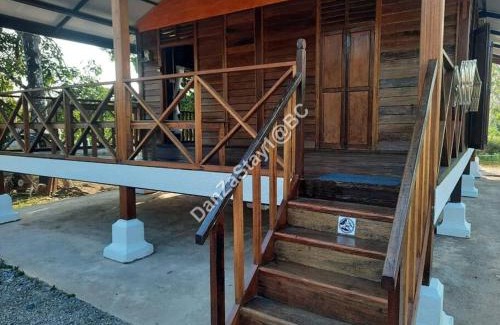 Perlis House | DanZaStay1@BC Nearby Thai Border