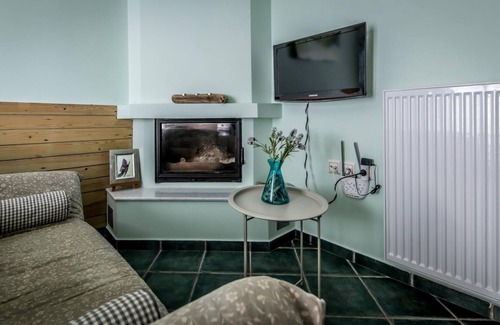 Tsagarada Apartment | Daphne . House In Pelion