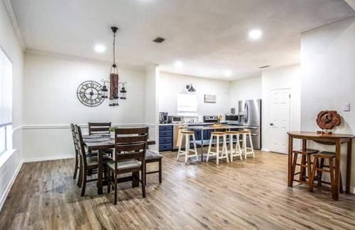 Malbis House | Daphne’s Hideaway