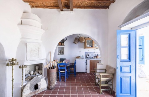 Panormos House | Daphnis:the artist's house