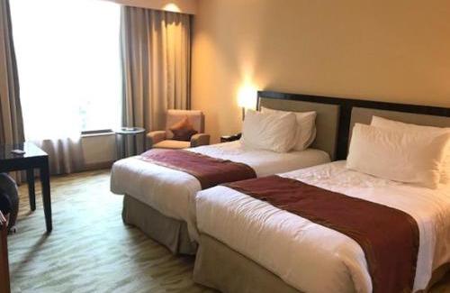 Al Khuwair Hotel | Dar Al Amara