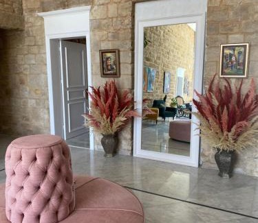 Tyre House | Dar Alice