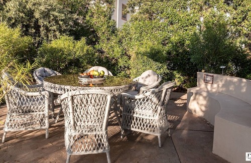 Sidi Abdallah Ghiat Villa | Dar Lazrek Villa & Guest House