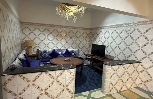 Tamrhakht House | DAR SANAE SURF