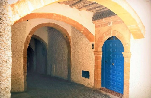 Safi Apartment | "Dar Stah": apartment with terrace overlooking the sea and port.