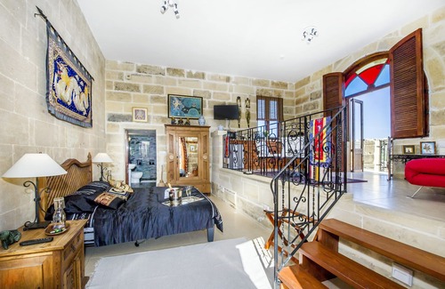 Ta' Għammar Bed & Breakfast | Dar tal-Kaptan Boutique Maison: seductive oasis in the middle of the Med