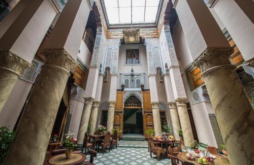 El Mokhifa House | Dar victoria